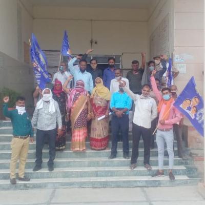 बहुजन समाज पार्टी ने दिया राज्यपाल के नाम 6 सूत्री ज्ञापन बहुजन समाज पार्टी ने दिया राज्यपाल के नाम 6 सूत्री ज्ञापन