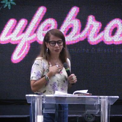 Leonor Pinheiro Stevanatto | Famílias Procrastinadoras