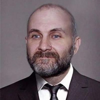 פשע בתשע פרק 4 (עונה 1) - אנטולי מוסקבין 'מפחלץ הבובות' פשע בתשע פרק 4 (עונה 1) - אנטולי מוסקבין 'מפחלץ הבובות'