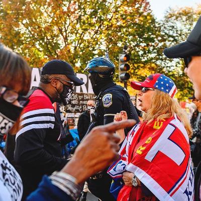 经济学人指出美国政党支持者中6成认为其对立面是美国的严重威胁,4成认为对立面邪恶十足,怎么办? 经济学人指出美国政党支持者中6成认为其对立面是美国的严重威胁,4成认为对立面邪恶十足,怎么办?