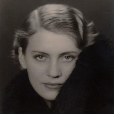 54. Lee Miller, entre luces y sombras - Mujeres con Historia 54. Lee Miller, entre luces y sombras - Mujeres con Historia