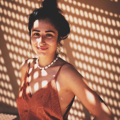 #11 Léa COUTAYE - YOGASCOPE