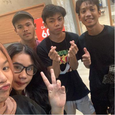 Eko show (kedatangan dua cewe karir)