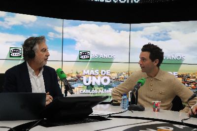 Mika presenta su nuevo álbum 'Hyperlove', una provocación y una pregunta: "¿Dónde está el amor?" Mika presenta su nuevo álbum 'Hyperlove', una provocación y una pregunta: "¿Dónde está el amor?"