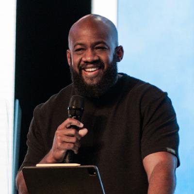 Friendship in a Disconnected Age - Mahlatse Mashua