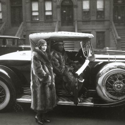 Bonus Episode: Episode 11: Celeste Headlee and James Van Der Zee’s “Couple, Harlem”