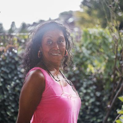 Alia's ervaringsverhaal over geweldadige relaties en weten wat je waard bent