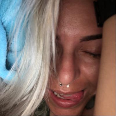 Sobre 2021 só me resta 3 vidas para gastar! As outras 4 eu já gastei. 🧝🏻‍♀️🙀