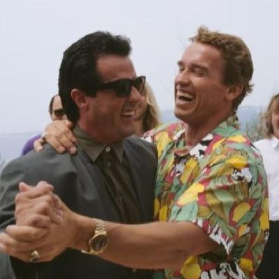 Podcast Voces de Metropolis - T3 E6 - Stallone vs Schwarzenegger Quién es el rey de la acción Podcast Voces de Metropolis - T3 E6 - Stallone vs Schwarzenegger Quién es el rey de la acción