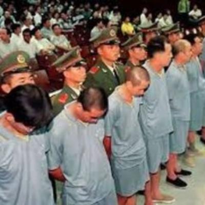 ¿Combatir la corrupción como en China?