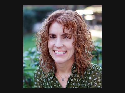 Dr. Jean Marie Farish interviews Author Karen Kinney!