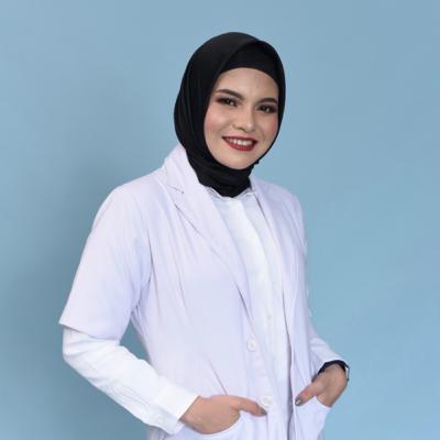 Dokter gigi kok malah jadi Pramugari?? Gaji dokter gigi kecil ya?