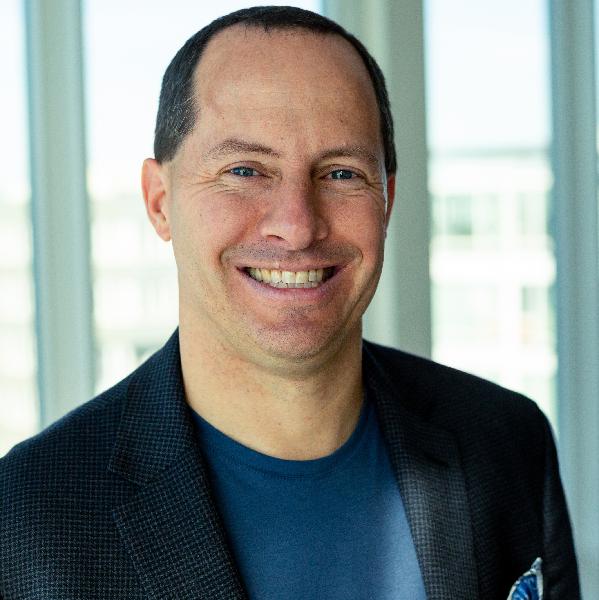 56 - Business Out of Adversity: Tom interviews Mike Domitrz 56 - Business Out of Adversity: Tom interviews Mike Domitrz