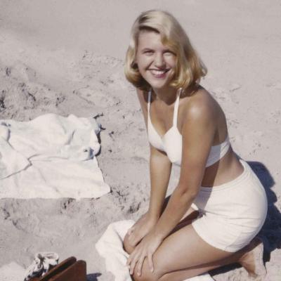 Sylvia Plath por Mariana Enríquez: la mujer que lo ha sido todo para todos