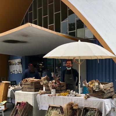 S01E07 Royal à Royan S01E07 Royal à Royan