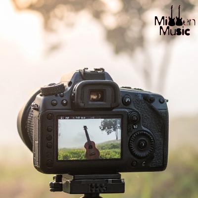 Ken Freestone and Dave Purnell Bring You Ukulele, Guitar, AV and more