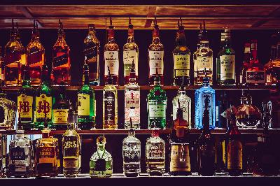 Drinks and le Carré with Henry Jeffreys