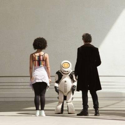 Episode 114: Kneecap Your Metaphor With A Landlord Analogy (S10E2: "Smile")