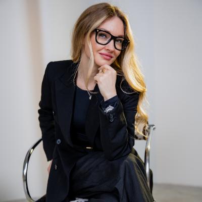 Сучасна апаратна процедура PPL і все про неї. Поділилась експертка Анастасія Куценко
