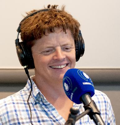 Extra episode: Tom Burgis - investigative journalist (formerly FT now with The Guardian) and author (’Looting Machine’ and ’Kleptopia: how dirty money is conquering the world’