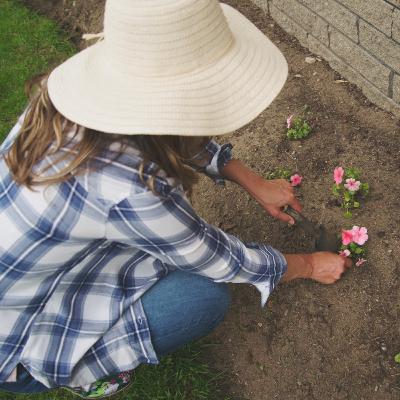 EPISODE 17 : 5 Ways to Relax in Under Two Minutes! EPISODE 17 : 5 Ways to Relax in Under Two Minutes!