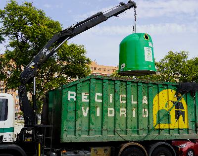 ¿Por qué tengo que reciclar si ya pago impuestos? Desmontamos otro mito con Rubén Amón ¿Por qué tengo que reciclar si ya pago impuestos? Desmontamos otro mito con Rubén Amón