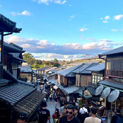 S3 EP6_29歲才考駕照、第一次搬出去住的自由、京都神社旅遊記、胡志明美術館的恐怖故事、飛機上的奧客精華、關於文字的奇蹟