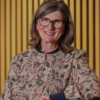 Louise Dubras | Academic Aventurer