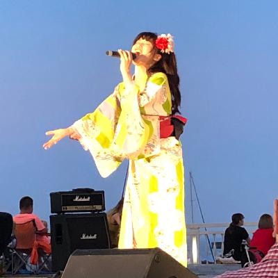 日本之努力的阿姨和爱赌马的富二代