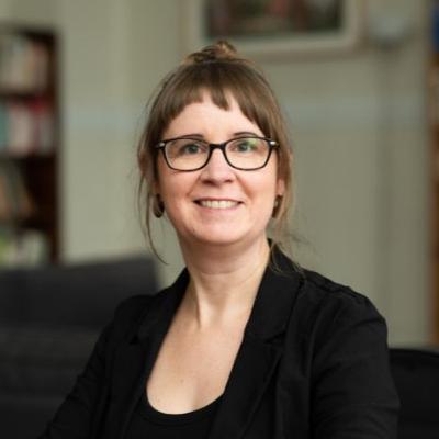 Ép 202 | Le privé en santé n'est peut-être pas la solution. Dre Anne Plourde, PhD Ép 202 | Le privé en santé n'est peut-être pas la solution. Dre Anne Plourde, PhD