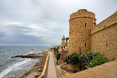 Roquetas de Mar, de tierras áridas a destino turístico del Mediterráneo