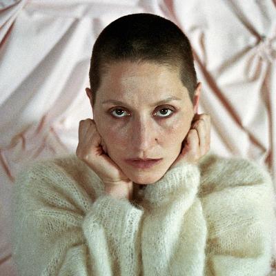 Cate Le Bon didn't want to write about heartbreak. She did it anyways.