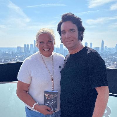 Elvis lebt I Gast: Nils Strassburg Elvis lebt I Gast: Nils Strassburg