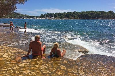 Skin Cancer - What increases the risk and how to protect yourself?