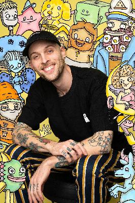 EPISODE 56: DOOM AND GLOOM WITH CAMPBELL WALKER AKA STRUTHLESS EPISODE 56: DOOM AND GLOOM WITH CAMPBELL WALKER AKA STRUTHLESS