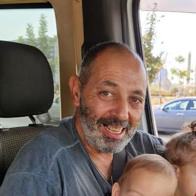 "כמו פטיש 5 קילו שנופל עליך יום אחד"