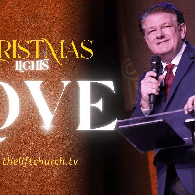 Christmas Lights: Love Christmas Lights: Love