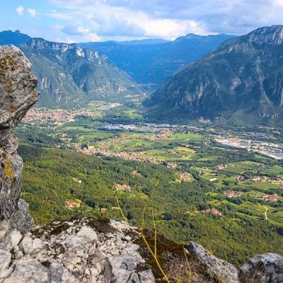 La Valle dell’Astico: un gioiello naturalistico e storico della provincia di Vicenza La Valle dell’Astico: un gioiello naturalistico e storico della provincia di Vicenza