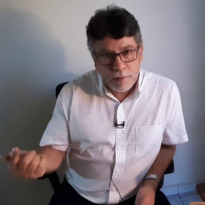 Osvaldo Bertolino - O outro lado da notícia