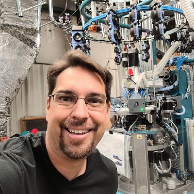 How One Company Is Turning Algae Into the Future of Made in USA Footwear How One Company Is Turning Algae Into the Future of Made in USA Footwear