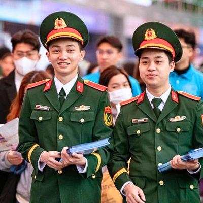 Đề xuất nhân tài trong quân đội có thể hưởng phụ cấp hơn 5 lần mức lương Đề xuất nhân tài trong quân đội có thể hưởng phụ cấp hơn 5 lần mức lương