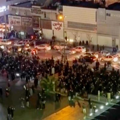 Repubblica Islamica sotto assedio Repubblica Islamica sotto assedio