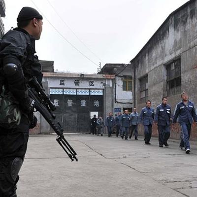 《二里半看守所》第10章：404地狱