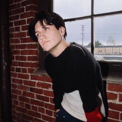 America’s sweetheart slowed America’s sweetheart slowed