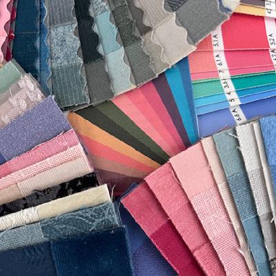 Episode 35: Jennifer and Her Many Colour Analyses