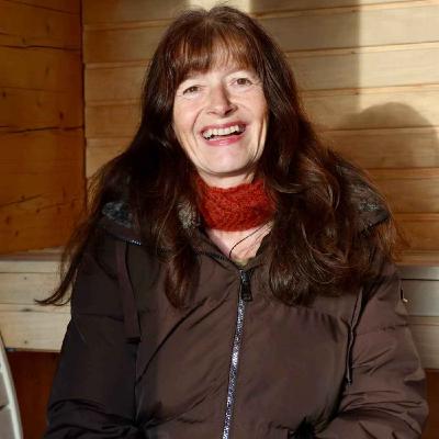 Vigdis Nielsen - Hardangerfolk