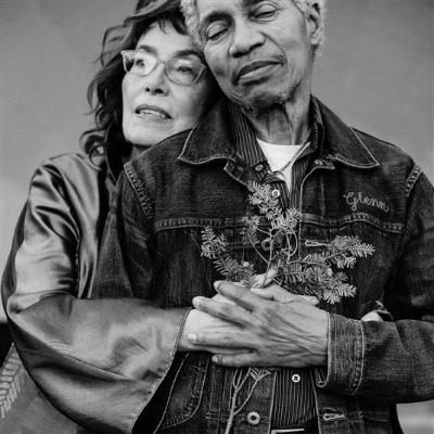Beverly and Elizabeth Glenn-Copeland are facing mortality with unadulterated joy