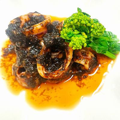 🥣『 海苔でなんちゃってイカ墨煮 』🦑🖤 🌸春はイカが美味しい季節〜😋