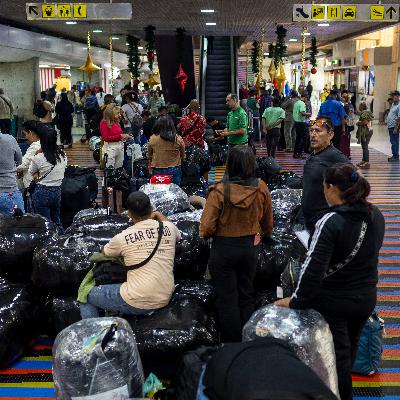 ¿Qué pueden reclamar los pasajeros que se han quedado en tierra por la cancelación de vuelos con Venezuela?