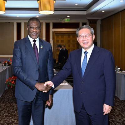 China pledges to deepen cooperation with South Africa: Premier Li